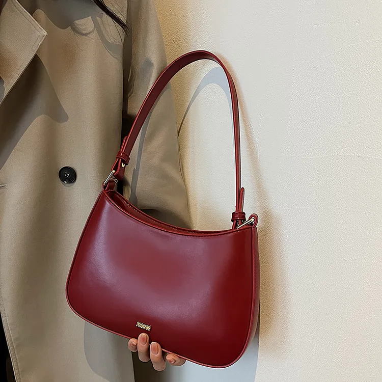 佐猫高级感小众红色包包女款爆款2025新款结婚新娘单肩腋下斜挎包