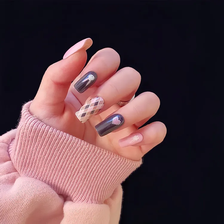 20指【库洛米兔】UV半固化半烤凝胶美甲贴照灯变硬甲片可爱甜酷短甲