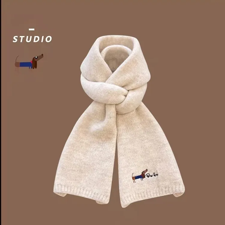 日系可爱腊肠小狗刺绣针织围巾女秋冬季保暖百搭学生情侣毛线围脖