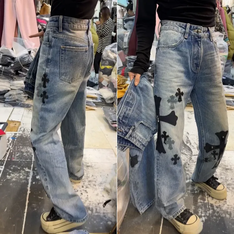 今年流行设计感窄版牛仔裤2024冬季新款梨形高腰显瘦阔腿裤