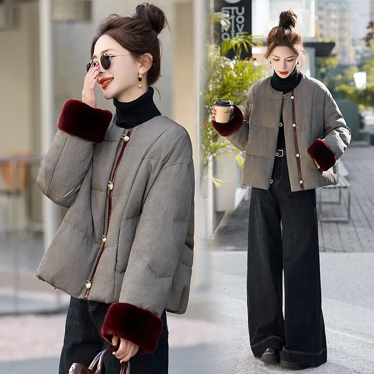 新中式国风短款羽绒服女2024冬季新款复古毛绒拼接白鸭绒保暖外套