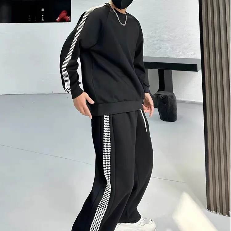 潮牌春秋时尚休闲运动套装男设计珍珠装饰圆领套头卫衣情侣两件套