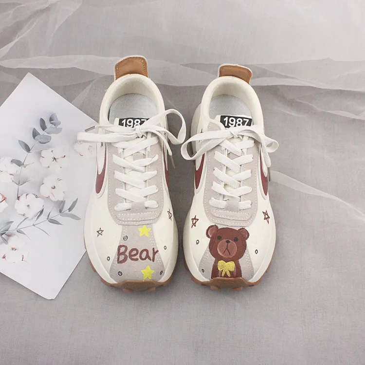 原创可爱小熊手绘鞋阿甘鞋女鞋百搭跑鞋休闲鞋