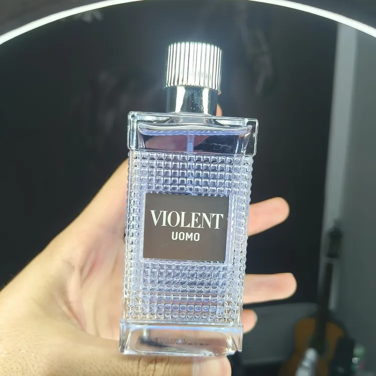 让男性一闻就想要的香水