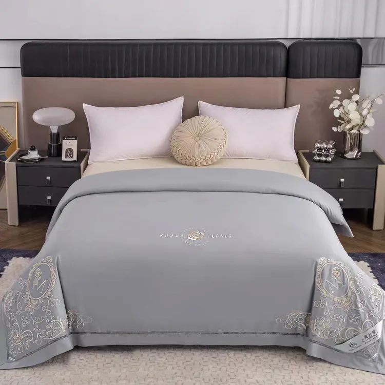 新疆长绒棉手工桑蚕丝被轻奢欧式刺绣蚕丝被被子简约加厚纯色单人