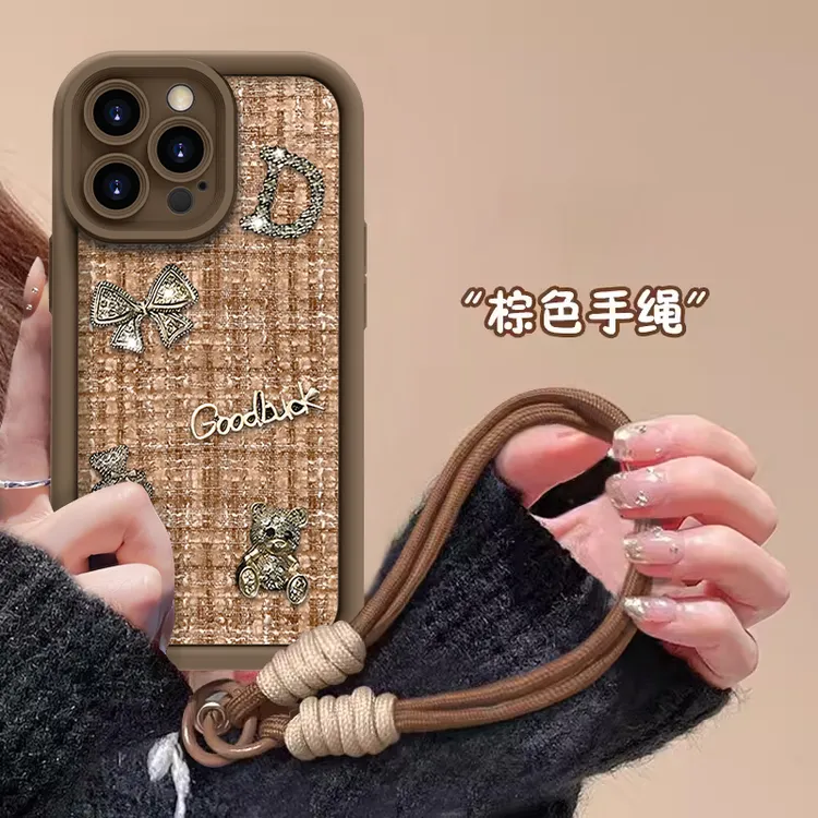 适用于苹果16网红小熊手机壳15/12新款贴布13/14松弛感简约个性女