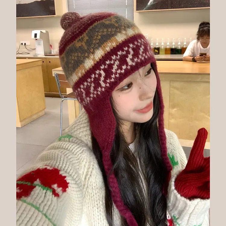 小众羊毛混纺复古手钩毛线雷锋帽女秋冬季保暖护耳针织冷帽毛线帽