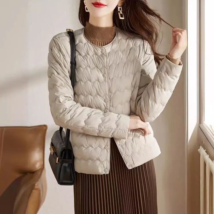 韩式出口轻薄羽绒服女短款2025年新款百搭内搭薄款90白鸭绒内胆