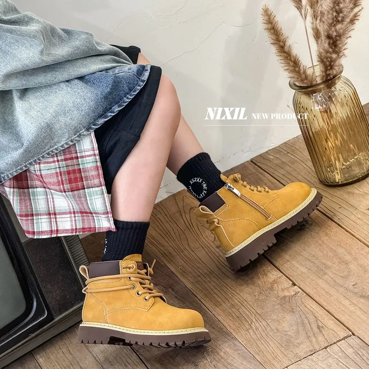 2025冬季新款儿童小黄靴经典百搭男童靴子中筒防滑耐磨女童马丁靴