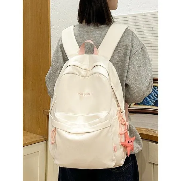 书包女大学生简约百搭通勤轻便背包女生韩版初高中学生休闲双肩包