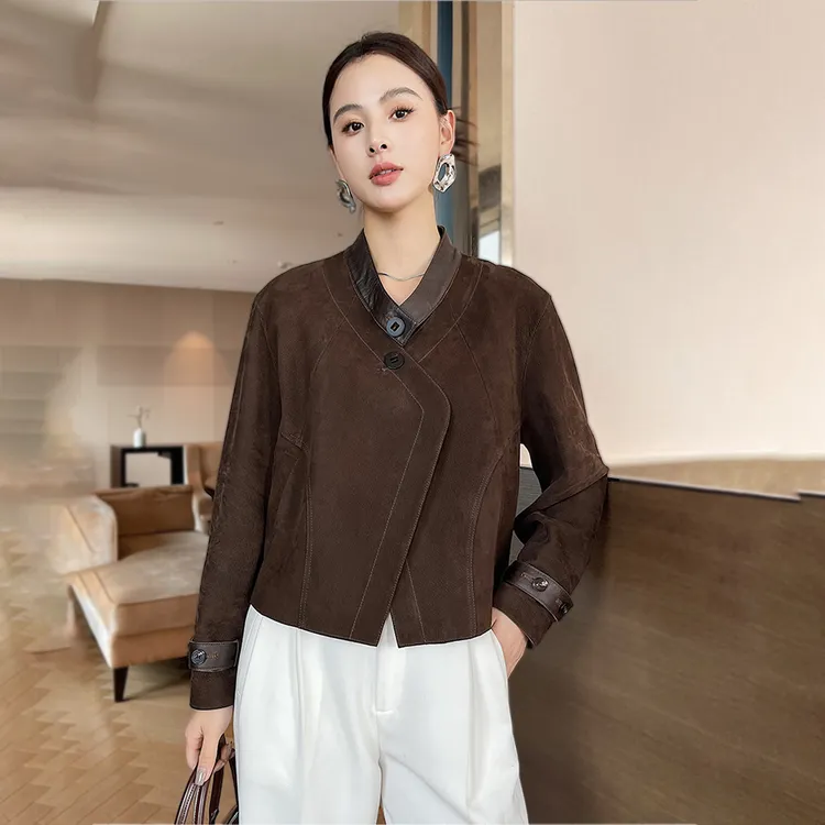 皮衣外套女2025秋季新款气质长袖V领常规宽松型百搭复古夹克上衣