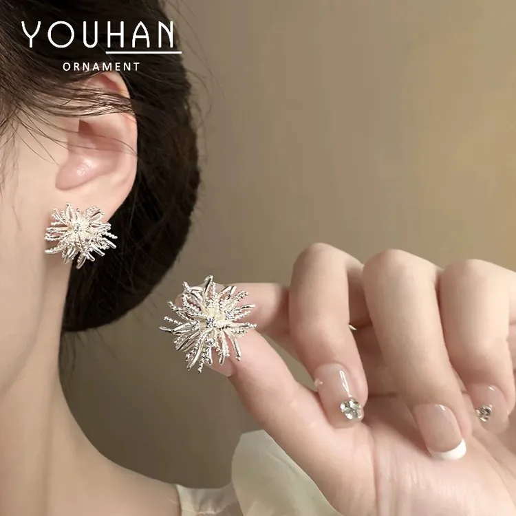 纯铜耳饰 轻奢高级感银色蒲公英耳钉女气质独特夸张设计感复古洋