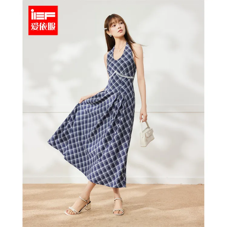 IEF/爱依服2025新款夏季时尚百搭法式格子梭织吊带长裙流光风
