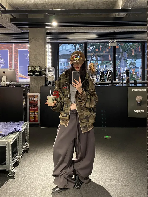 美式高街迷彩刺绣连帽开衫卫衣女秋冬加绒加厚宽松慵懒设计感外套