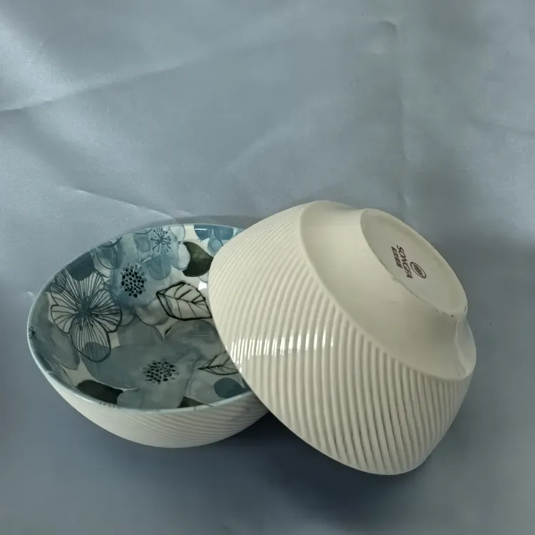 高颜值陶瓷米饭碗釉下彩复古浮雕家用中式餐具