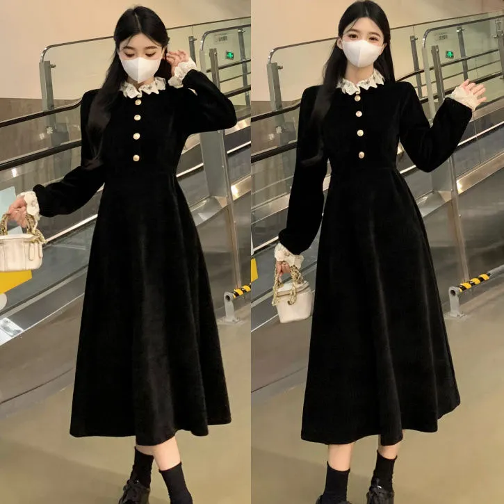 法式赫本风长袖黑色连衣裙秋冬新款女装复古气质高级感显瘦中长裙