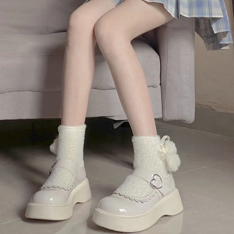 洛丽塔毛绒袜子中筒白色保暖加厚jk日系学院风Lolita小腿袜女秋冬