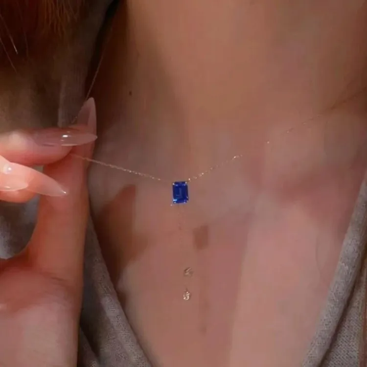 铜合金项链 清冷感蓝色方糖流苏项链女轻奢小众高级感精致锁骨链