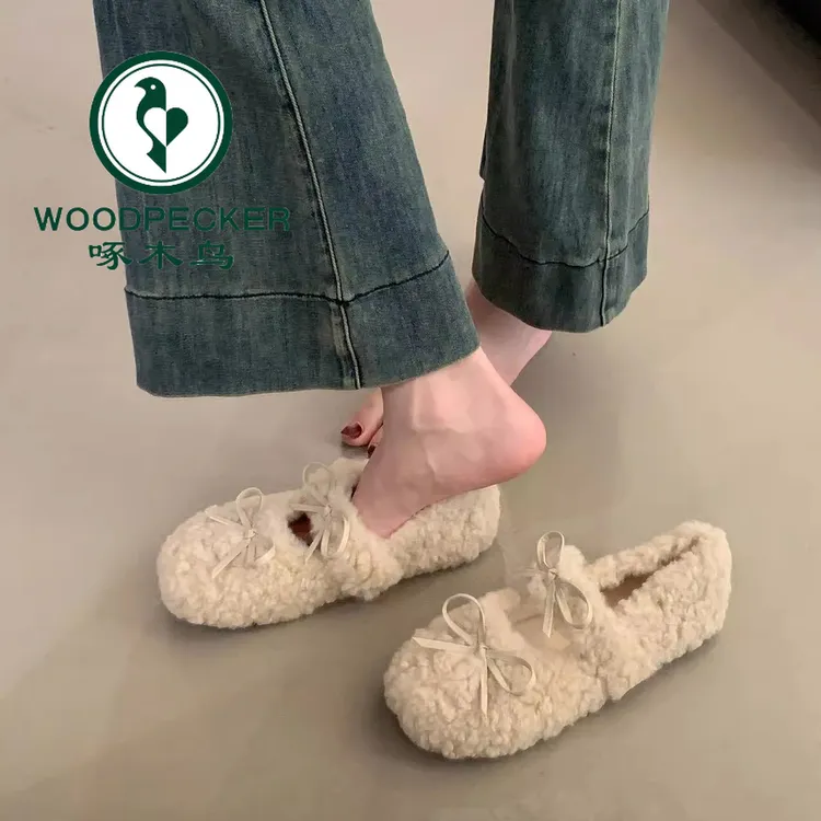 啄木鸟法式平底蝴蝶结一字带甜美玛丽珍毛毛鞋女冬季外穿加绒棉鞋
