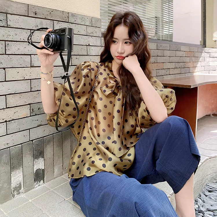 今年流行爆款时尚洋气减龄显瘦遮肉减龄波点雪纺衫阔腿裤两件套装