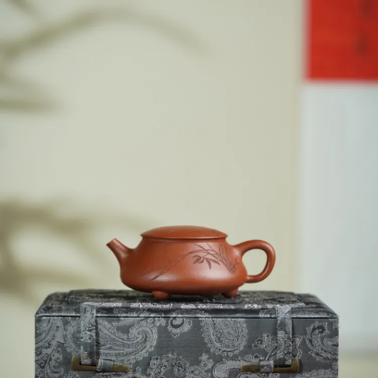 罩盖·内推球孔         /容量150cc/原矿红降坡 