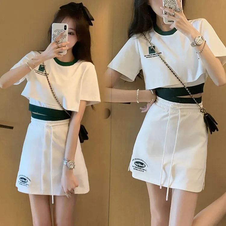 夏季辣妹套装女时尚宽松显瘦百搭短上衣背心内搭半身短裙三件套潮