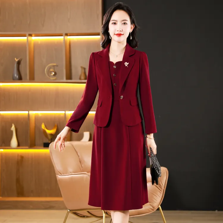 喜婆婆连衣裙女春秋款2025气质新款女装高端时尚长袖两件套装裙