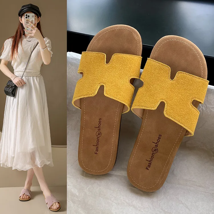 多巴胺色系韩版平底凉拖鞋女夏季外穿2025新款沙滩度假软底一字拖