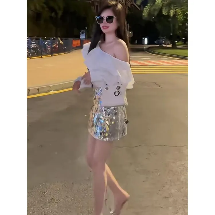 法式感时尚露肩斜肩设计感衬衫上衣+百搭辣妹亮片家禾女装碎花裙