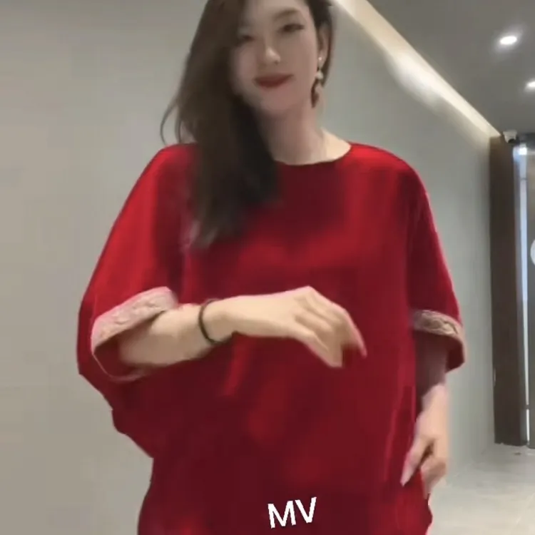 欧洲站袖子重工丝绒套装