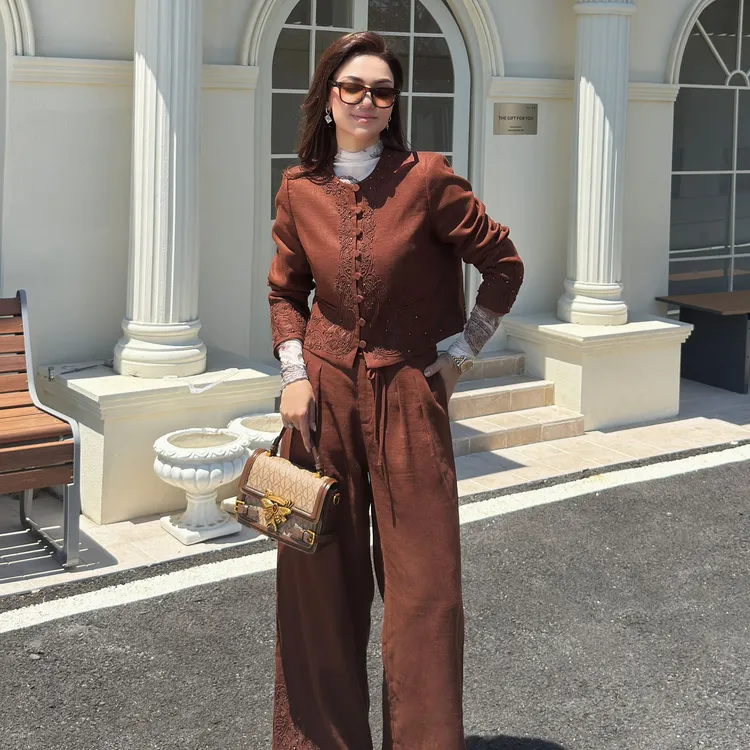 MUBINE 新款中式气质重工刺绣绣花优雅长袖外套裤子套装 25195