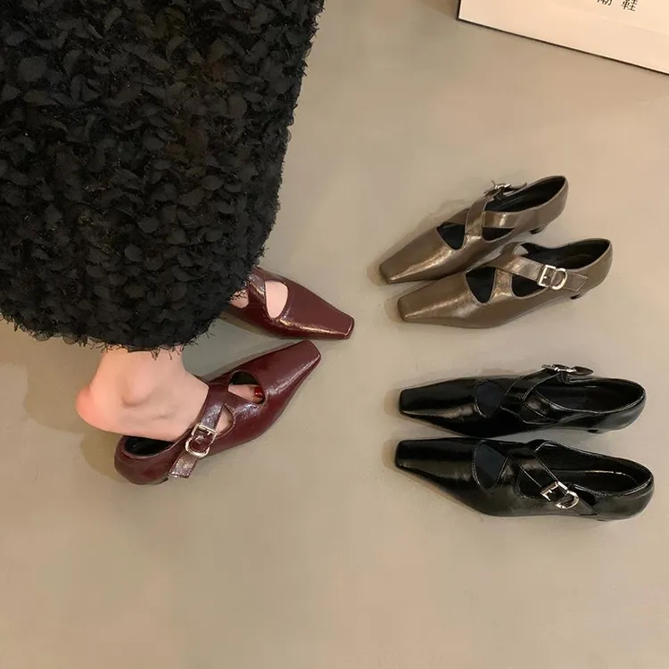 小众设计感玛丽珍单鞋女鞋子新款春秋季气质配裙子红色高跟鞋
