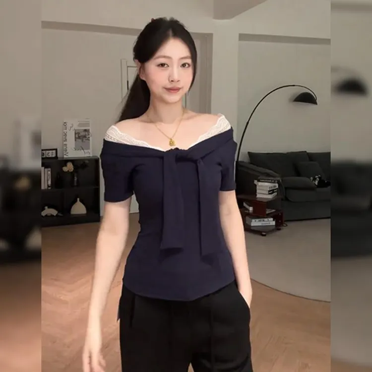 【DIDI】纯欲辣妹蕾丝拼接V领正肩短袖T恤女2025夏季修身显瘦短上衣