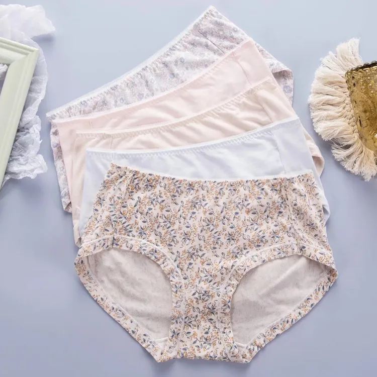 青春中腰女三角内裤印花舒适