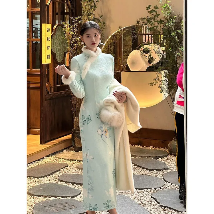 小个子轻奢马甲微胖上衣外套2025年冬季款国风新中式加厚花毛毛民