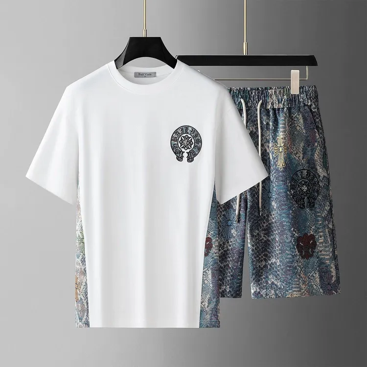 短袖短裤套装男款2025夏季新款轻奢印花圆领时尚休闲运动两件套装