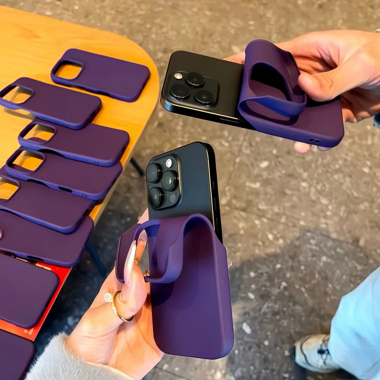BANCA紫色高级肤感大孔适用iPhone15/16promax半包14/13手机壳121