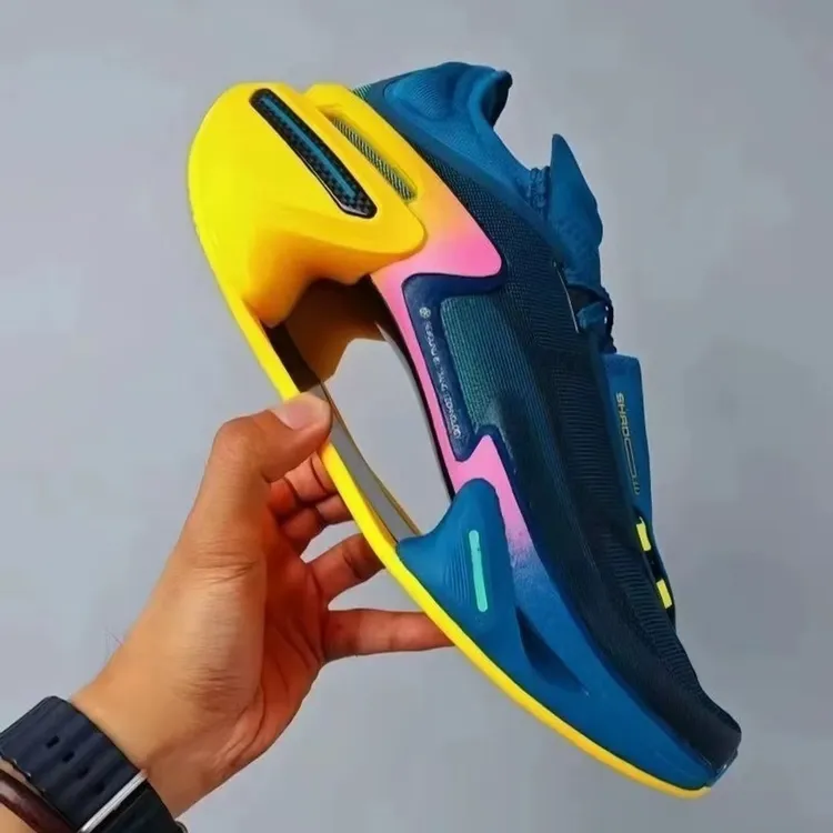 李宁联名APCLEE大绝影3.0代镂空碳板科技儿童跑鞋减震鞋子男款