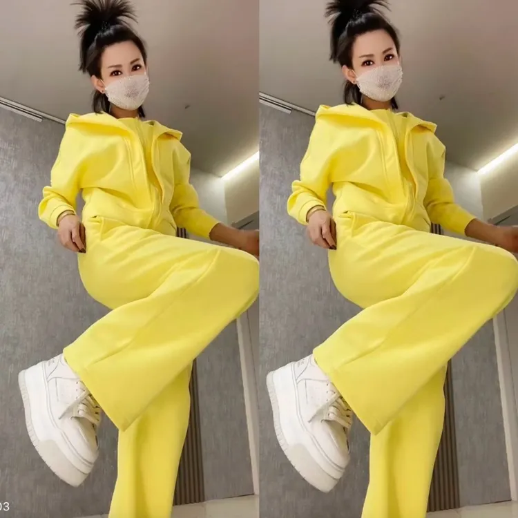 2025春季新款时尚洋气百搭遮肉运动休闲开衫连帽上衣阔腿裤两件套