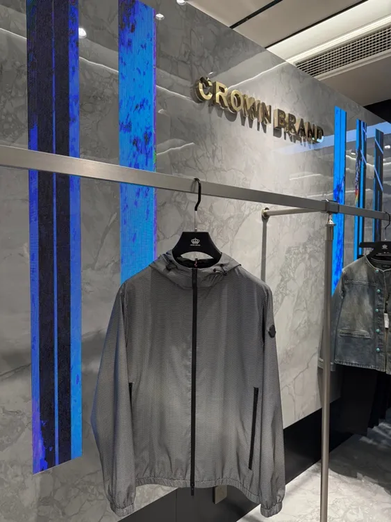 【皇冠】名店25春季新款连帽夹克8119