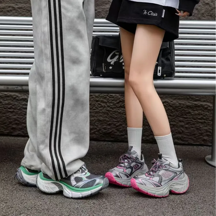 科新款炸街时尚百搭厚底运动休闲炸街老爹鞋情侣复古撞色街头