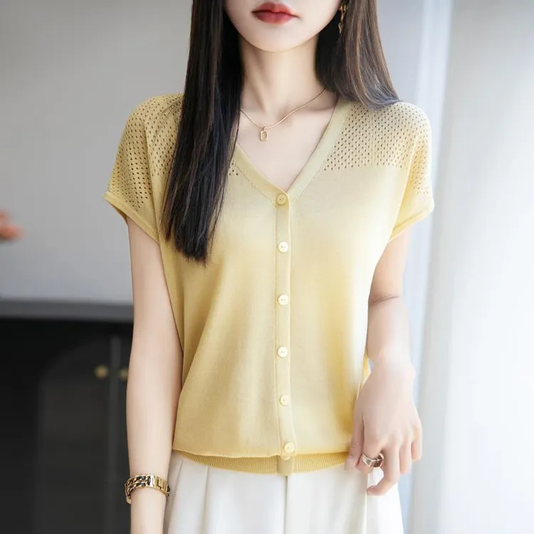 新款凉感短袖开衫女设计感桃孔镂空连肩飞袖空调衫夏外搭叠穿坎肩