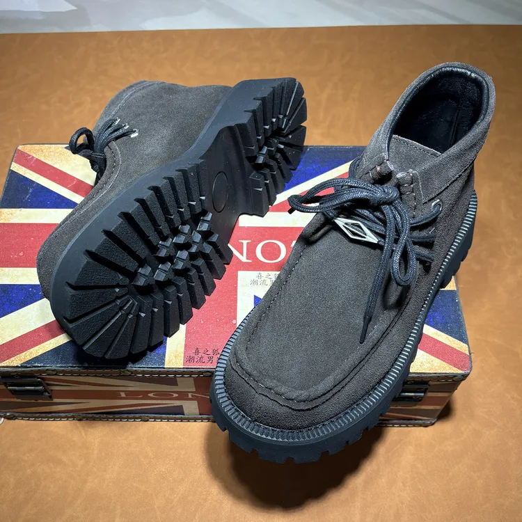 厚底马丁靴男爆款2025新款秋冬短靴大黄靴高帮皮鞋翻毛皮增高男鞋