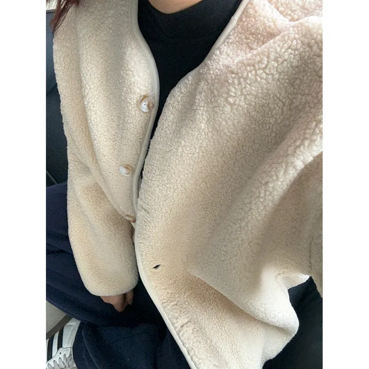 日单女装冬季仿羊羔绒摇粒绒保暖抓绒开衫外套479616/470138