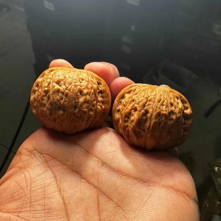 麻核桃把件微修 网红名款铁锤妹妹