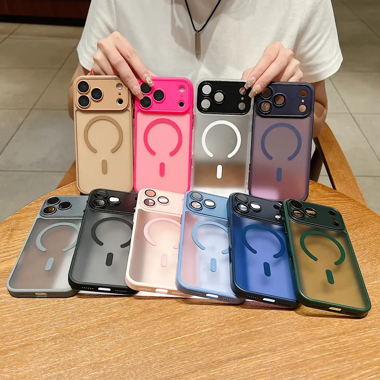 雅盾精孔适用苹果17promax手机壳肤感磁吸iPhone16PM磨砂15手机壳
