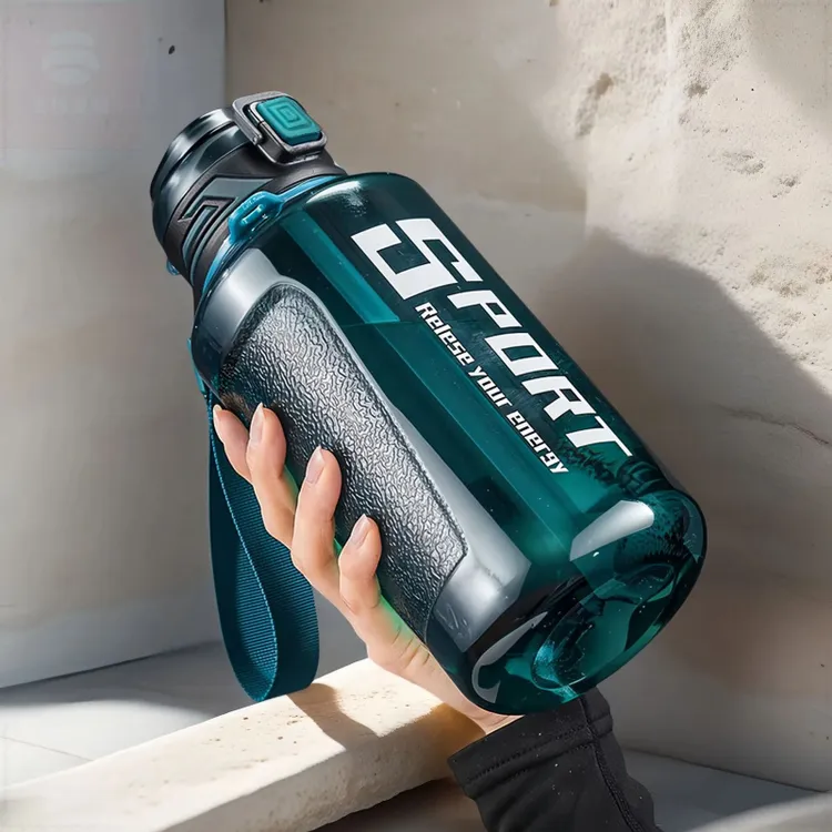 新款加厚户外大容量水杯男女生耐高温塑料杯大肚杯杯子太空杯便携