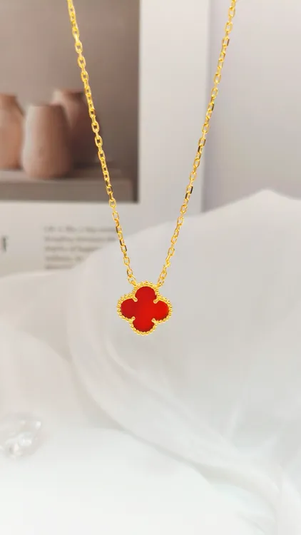 坠链均足银 爆款红五花项链时尚轻奢吊坠简约女锁骨链四叶草百搭