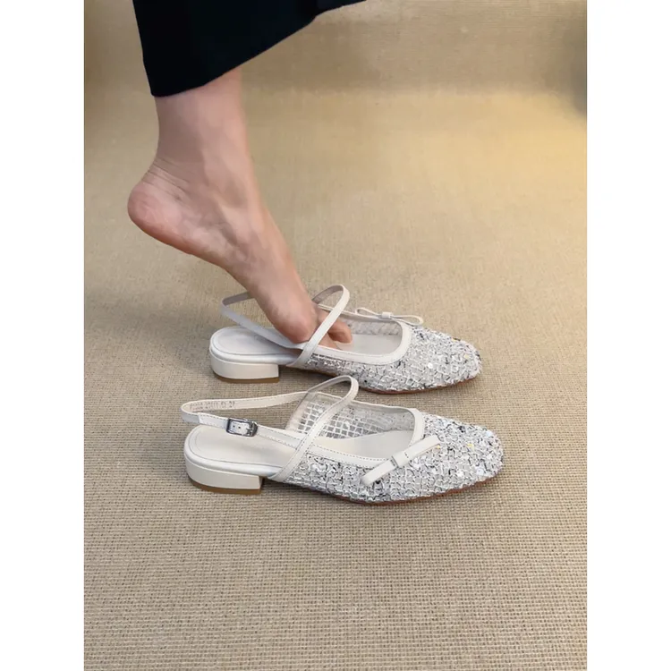 2025年新款法式复古真皮包头凉鞋女鞋粗跟镂空编织一字扣带女鞋子