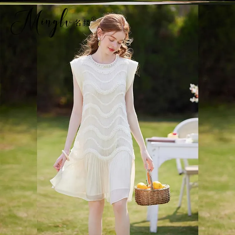 名缕女装法式千金风立体提花短裙2025夏新款时尚钉珠肌理感女连衣